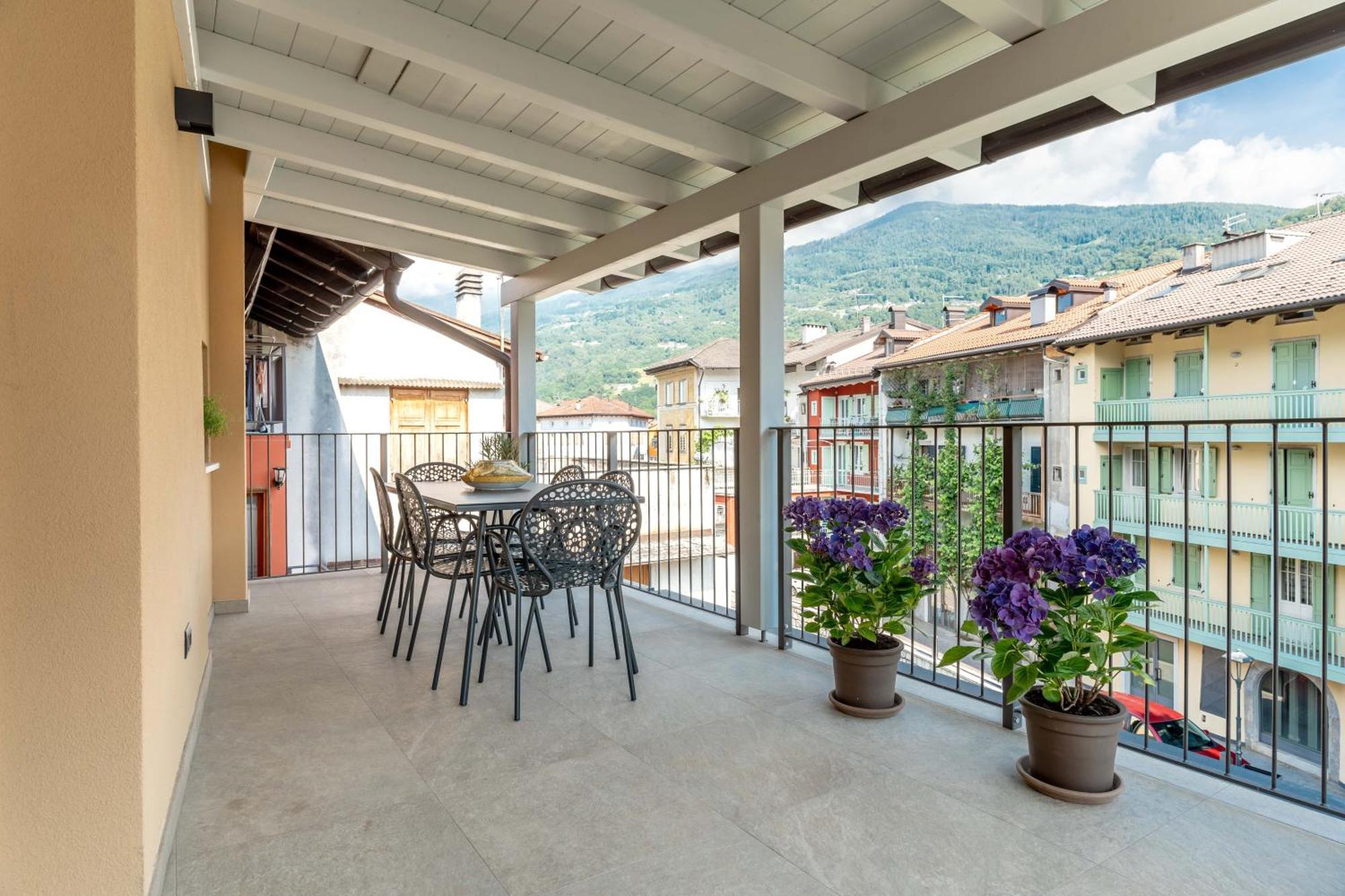 Luxury 2Br W/ River Castle View In Borgo Valsugana Apartment Luaran gambar