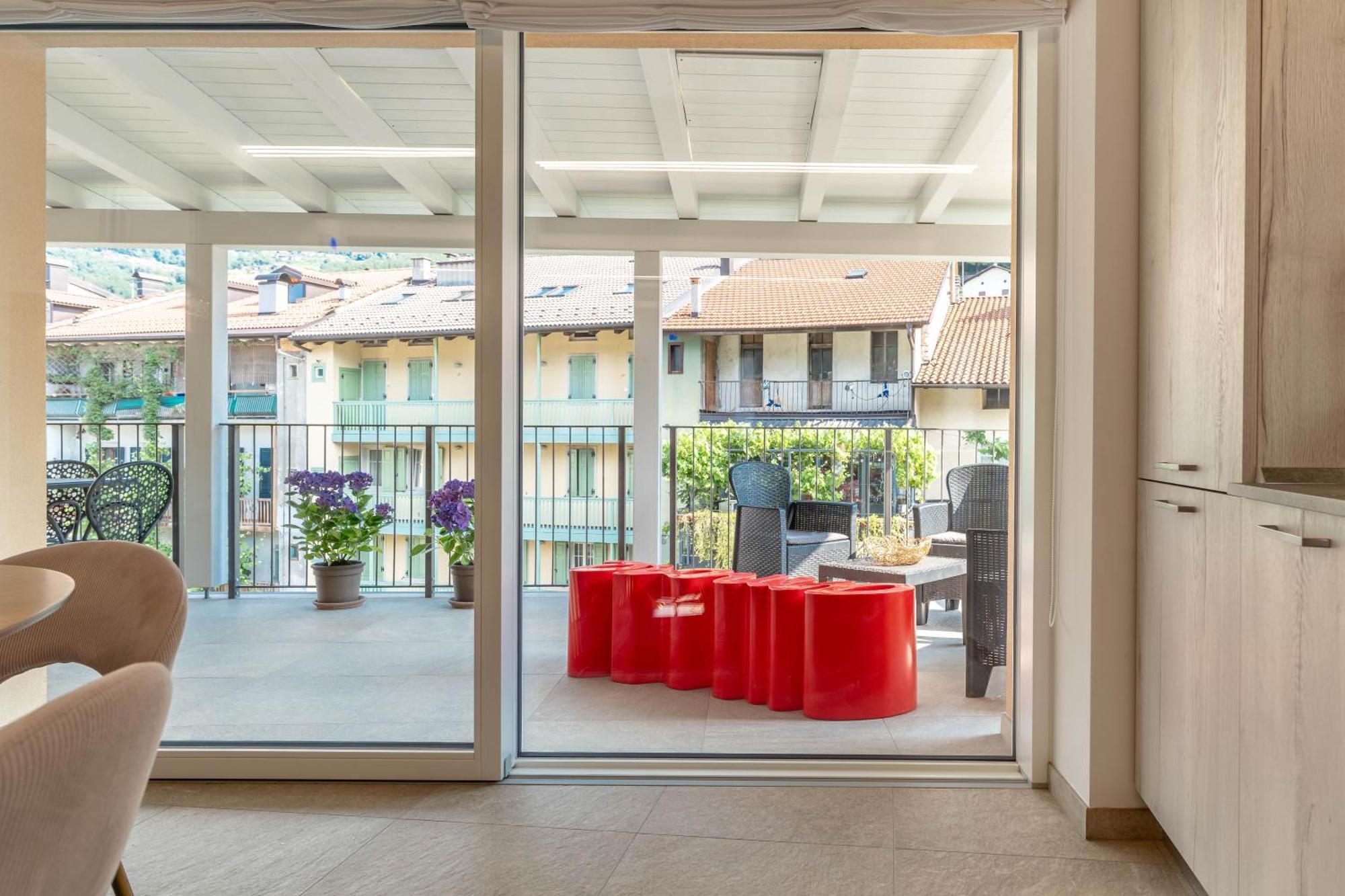 Luxury 2Br W/ River Castle View In Borgo Valsugana Apartment Luaran gambar